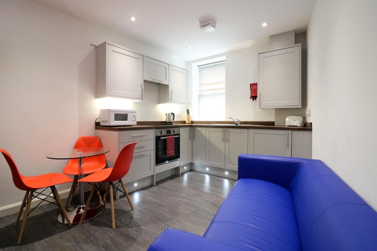 3 Elizabeth Court